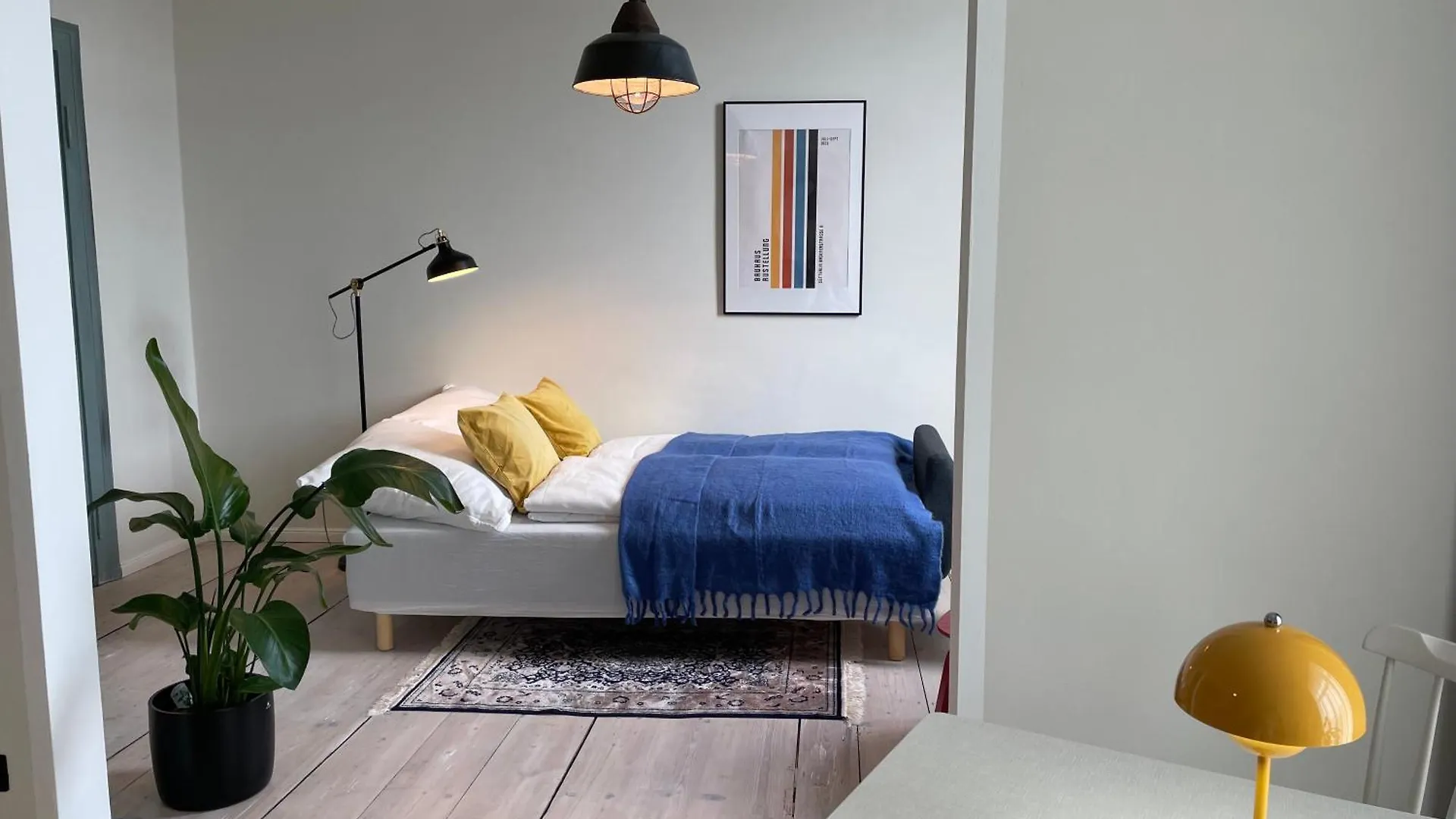 Design Apartment Auf 2 Ebenen - Top Lage & Ausstattung - Fuer Bis Zu 5 Personen 0*, Nuremberg Germany