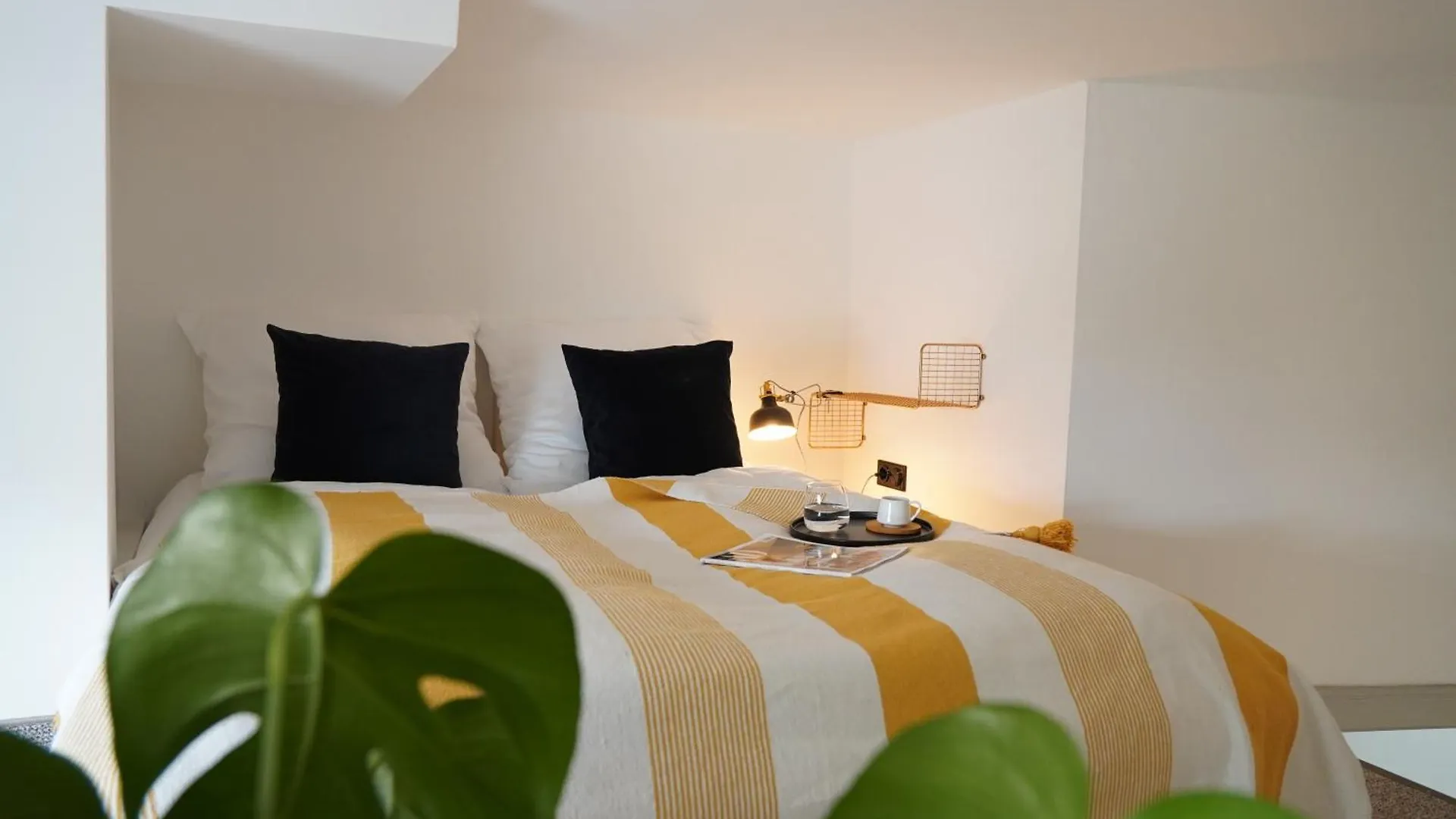 Design Apartment Auf 2 Ebenen - Top Lage & Ausstattung - Fuer Bis Zu 5 Personen Germany